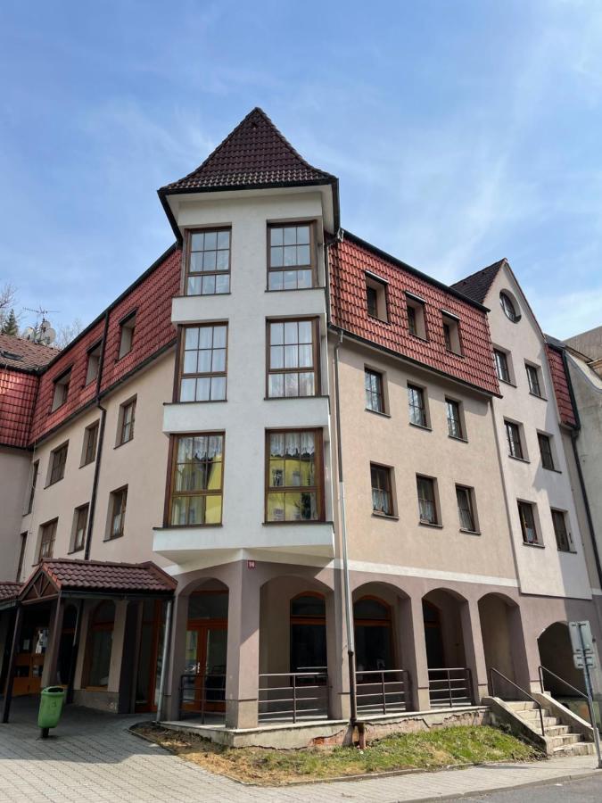 Apartmany U Posty Jáchymov Exterior foto